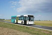 Bus Sachsen: Mercedes-Benz O 405 N (FG-UB 350) vom Reisedienst Brückner, aufgenommen im August 2022 in Lichtenau, einer Gemeinde im Landkreis Mittelsachsen.