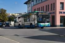 MAN Lion's City von Regionalverkehr Oberbayern (M-RV 7111) als Linie 374 in Wolfratshausen, Bahnhofstraße. Aufgenommen 25.8.2022.