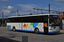 Mercedes Benz Intouro von Sibra, verlsst den Busbahnhof von Annecy, in der Anzeige steht: „nehme keine Fahrgste auf“, also macht der Fahrer Feierabend oder eine Pause. 09.2022
