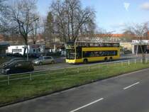 MAN Lion's City DD (Doppelstock) auf der Linie M85 nach S-Bahnhof Lichterfelde S�d an der Haltestelle Steglitz H�ndelplatz.