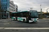 VDL Citea RMV Schnellbuslinie X83 am 28.12.22 in Neu-Isenburg