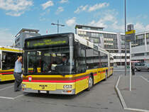 MAN Bus 90, auf der Linie 1, wartet am 01.10.2009 an der Endstation beim Bahnhof Thun.