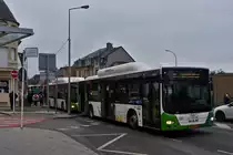 Busstau an einer Bushaltestelle in Petange, nachdem ein Bus die Haltestelle verlassen hat habe ich frei Sicht auf die nachfolgenden Busse, ZG 9979 MAN Lion’s City, vom Tice kann jetzt auch seine Fahrt fortsetzen. 01.2023