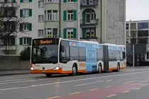 Mercedes Citaro 33, auf der Linie 1, fährt am 18.01.2023 zur Haltestelle beim Bahnhof Solothurn.