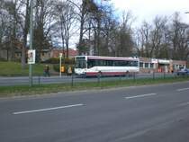 Mercedes-Benz O 405 (Hochflur-Stadtversion) auf der Linie 620 nach Dreilinden Albert-Einstein-Ring am S-Bahnhof Wannsee.