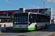 KJ 6736, VanHool New A 330, des Tice, aufgenommen am Bahnhof in Rodange. 02.2023   