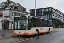 Mercedes Citaro 82, auf der Linie 2 wartet am 18.01.2023 an der Haltestelle am Bahnhof Solothurn.