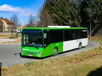 Graz. Zu Mittage des 11.03.2023 sonnt sich der Dr. Richard W4990 in der Schleife des Bahnhofs Graz Don Bosco.