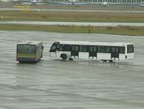 20.02.09,COBUS 3000 auf dem Flughafen D�sseldorf.