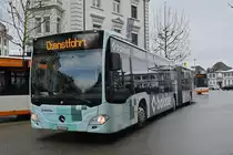 Mercedes Citaro 56 mit der Baloise Werbung, verlässt als Dienstfahrt die Haltestelle beim Bahnhof Solothurn.