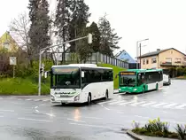 Graz. Seit Ende 2021 / Anfang 2022 ist der Dr. Richard W-2511 LO beim Dr. Richard in Graz stationiert. Hier ist der Wagen am 14.04.2023 in Graz-Don Bosco als Linie 713 von Graz Grottenhof-Hardt LFS nach Graz Don Bosco zu sehen, das Foto entstand kurz vor der Endhaltestelle.