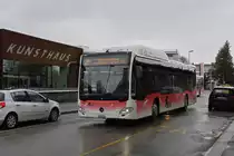 Mercedes Ciatro 32, auf der Linie 25, fährt am 18.01.2023 zur Haltestelle beim Bahnhof Grenchen Süd.