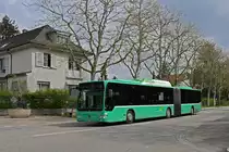 Mercedes Citaro 705, auf der Linie 34, fährt am 18.04.2023 zur Haltestelle Otto Wenk Platz.