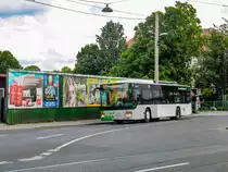 Graz. Die Ära der Setra S415 NF bei Dr. Richard ist bald zu Ende. Bis dahin sind diese allerdings noch fleißig unterwegs, hier ist ein Bus dieser Type am 08.06.2023 als Linie 671 in der Puchstraße zu sehen.