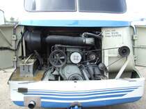 Hier konnte man mal einen Blick auf den Motor des Ikarus 66 werfen.