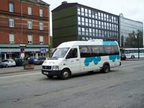 F�r die kleinen Linien 6 bis 8 werden bei der Firma SOTRAM zwei kleine VW LT 45 eingesetzt.