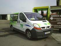 Drei weitere Strecken im Bedarf gefahren. Dazu werden 2 Renault Sc�nic und dieser Renault Trafic eiingesetzt.