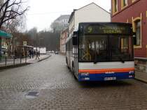WSF-V281, ein 3-t�riger MAN NL, steht am 06.03.2009 auf dem Busbahnhof in Wei�enfels. Er kam gerade aus Richtung Langendorf - S�dring auf der Linie 9.