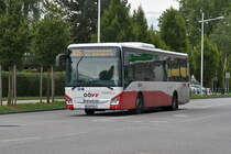 Iveco-Irisbus Crossway von Postbus (BD-15994) als Linie 305 in Linz, Altenberger Straße. Aufgenommen 4.8.2023.
