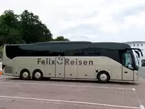 Setra 516 HD von Felix-Reisen aus Deutschland im Stadthafen Sassnitz am 22.08.2020