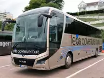 MAN Lion's Coach von Leos Adventure Tours aus Deutschland im Stadthafen Sassnitz am 22.08.2020
