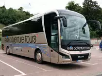 MAN Lion's Coach von Leos Adventure Tours aus Deutschland im Stadthafen Sassnitz am 22.08.2020