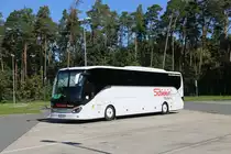 Dieser Setra HD 516 der Firma Schielein, Nürnberg, stand am 6.9.2023 auf der Raststätte Nürnberg-Feucht.