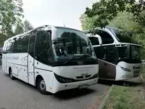 Staco Dexon von Martina Schmidt und Neoplan Cityliner von Sachs aus Deutschland in Binz am 22.08.2020