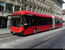 Bern Mobil - Volvo 7900 Hybrid Nr.889 unterwegs auf der Linie 8A als Tramersatz in der City von Bern am 03.09.2023
