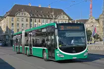 Mercedes Citaro 7013, auf der Linie 38, überquert am 09.09.2023 die Mittlere Rheinbrücke.