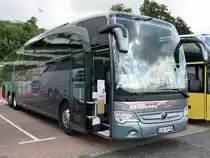 Mercedes Travego von Bohr aus Deutschland im Stadthafen Sassnitz am 23.08.2020