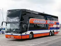Van Hool TX27 von Janssen Reisen aus Deutschland im Stadthafen Sassnitz am 23.08.2020