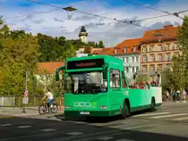 Graz. Der Cabrio-Bus mit der Wagennummer 3, welcher aus einem MAN SL 200 besteht, ist hier am 22.09.2023 auf Sonderfahrt auf der Hauptbrücke zu sehen.