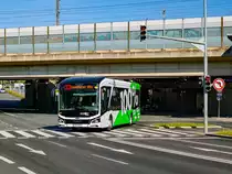 Graz. Am 26.09.2023 war Wagen 941 der Graz Linien auf der Linie 33, hier in Don Bosco.