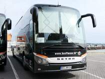 Setra 517 HD von Höffmann Touristik aus Deutschland in Stralsund am 13.09.2020