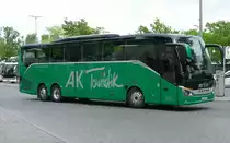 Setra S 516 HD - AK Touristik GmbH, Berlin im Mai 2022.