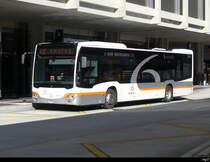 Auto AG Uri - Mercedes Citaro Nr.22  UR 9142 bei den Haltestellen vor dem Bahnhof in Altdorf am 25.09.2023