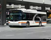 Auto AG Uri - Hess  Nr.5   UR 9329 bei den Haltestellen vor dem Bahnhof in Altdorf am 25.09.2023