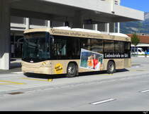 Auto AG Uri - Hess Nr.66  UR 9095 bei den Haltestellen vor dem Bahnhof in Altdorf am 25.09.2023