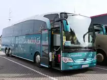 Mercedes Travego von Schörnig aus Deutschland in Stralsund am 13.09.2020