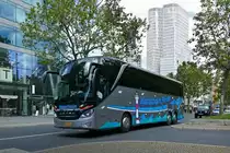 Setra S 516 HDH von Hanstholm Turistfahrt og Rejser [DK]. Berlin-Kurfürstendamm im August 2023.