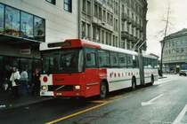 TPF Fribourg Nr. 508/FR 300'412 Volvo/Hess Gelenkduobus (ex TF Fribourg Nr. 108) am 14. Februar 2009 Fribourg, Bahnhof