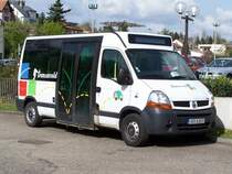 Kleinbus Renault mit Durisotti Karrosserie am ZOB