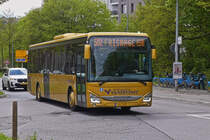 VV 2105, Iveco Crossway von Vandivinit, gesehen in der Stadt Luxemburg. 04.2024