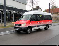BGU - Mercedes Sprinter  Nr.10  SO 21952 am Warten vor dem Bahnhof Grenchen Süd am 21.04.2024
