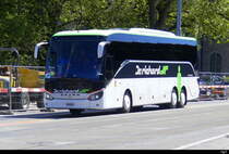 Dr.richhard Reisen - Setra S 516 HD unterwegs in der Stadt Zürich am 2024.04.27