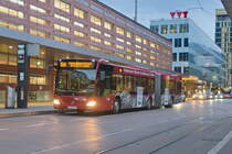 Mercedes-Benz Citaro 2. Generation der Innsbrucker Verkehrsbetriebe (Bus 438) als Messeshuttle am Hbf. Innsbruck. Aufgenommen 15.3.2024.