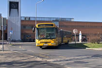 Kravtex Credo von Volánbusz (KZX-522) als Stadtbus Sopron Linie 1 beim Bhf. Sopron. Aufgenommen 20.3.2024.