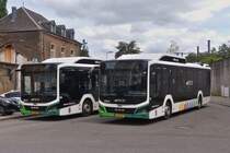 AT 8917 - AT 8918, Gleich 2 MAN Lions City vom Tice stehen abseits des Busbahnhofs in Esch Alzette abgestellt. 06.2024