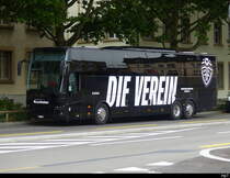 VanHool ?? BS  1825 unterwegs für Frauenfussballerinen Basel in Basel am 2024.06.09